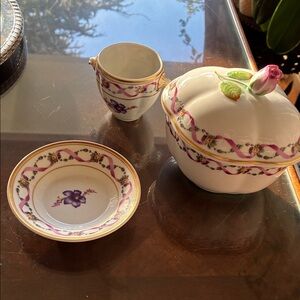 Suite of Richard Ginori Rapallo pieces